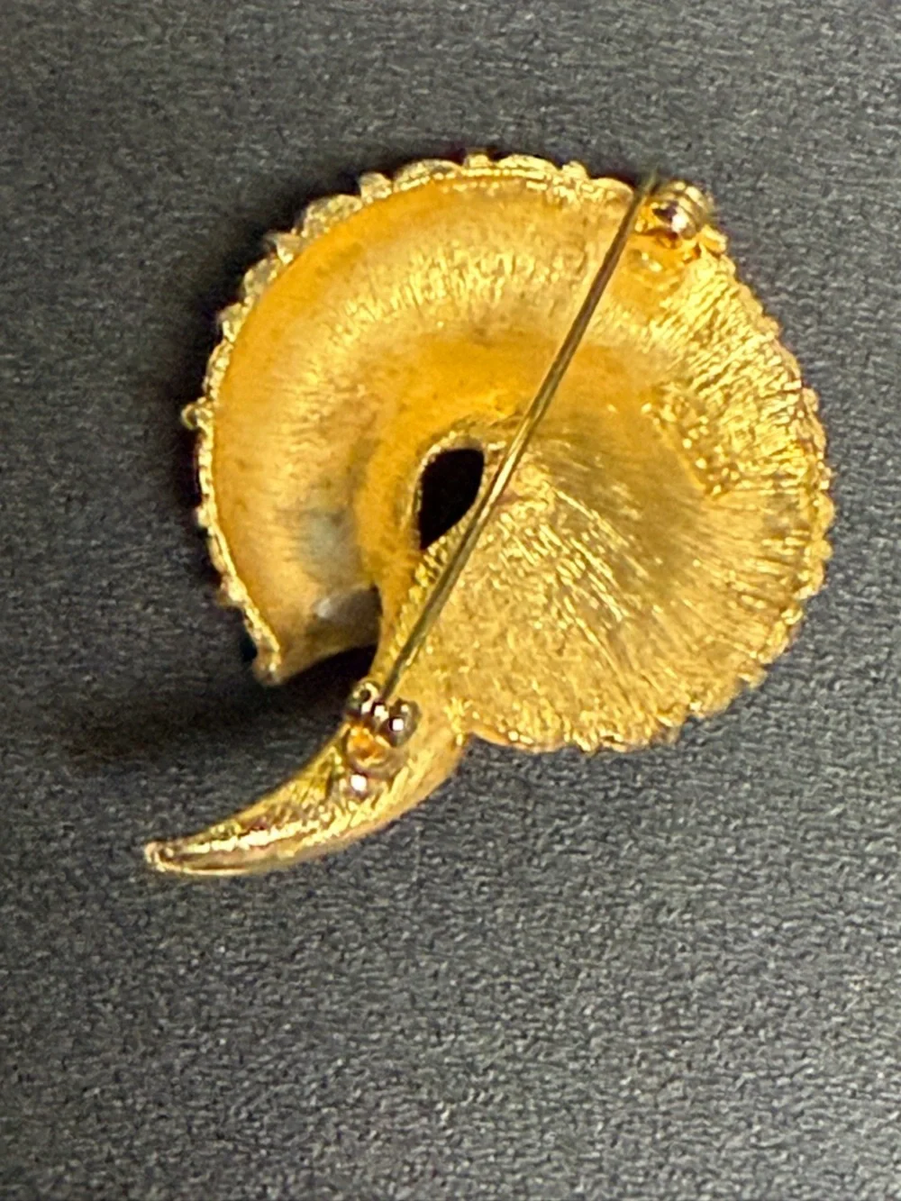 Stunning Vintage Gold-Tone BSK Swirl Brooch with Crystal Accents!